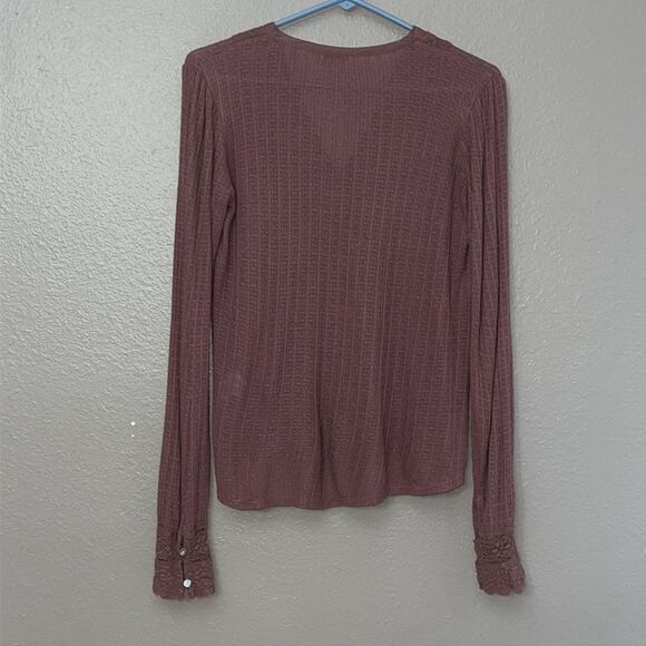 Lucky Brand Womans Pint Tuck Bib Pullover Blouse size Small Mauve colored - Picture 12 of 13